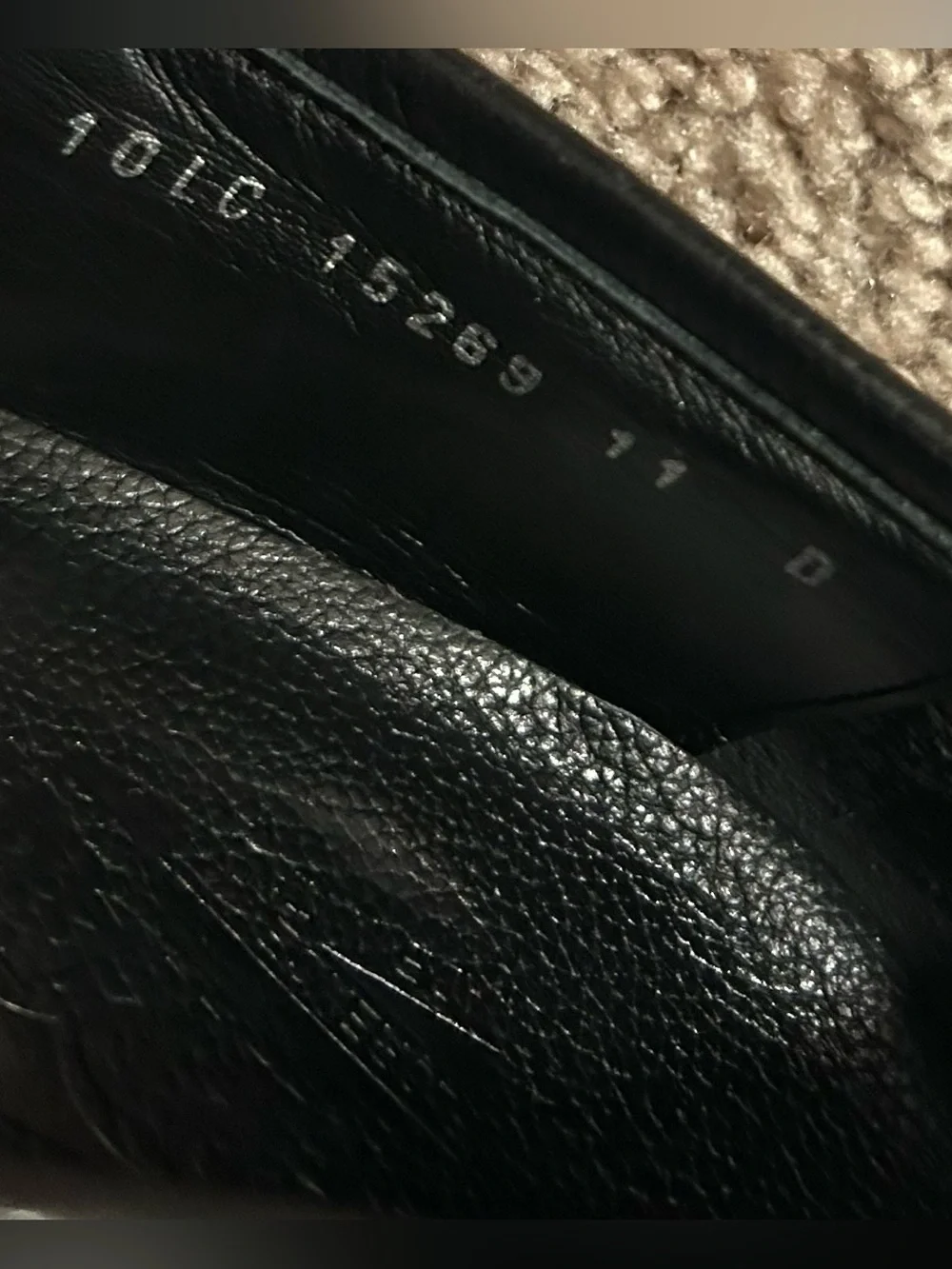 Salvatore Ferragamo Black Pebbled Leather Gancini Loafers Size 11 Made In Italy